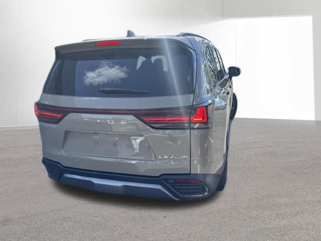 2025 Lexus LX 700h Overtrail