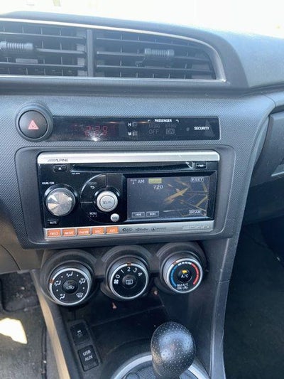 2011 Scion SCION tC Base