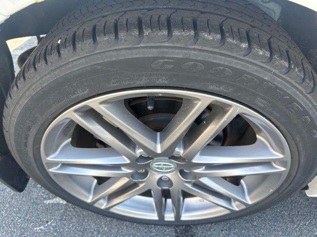 2013 Scion SCION tC Base