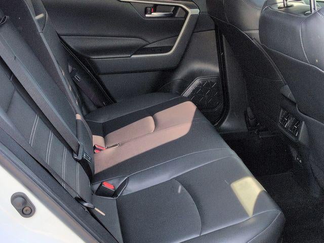 2025 Toyota RAV4 Hybrid XLE Premium