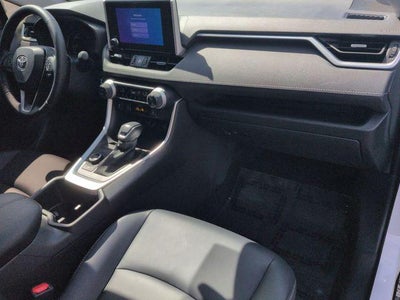 2025 Toyota RAV4 Hybrid XLE Premium