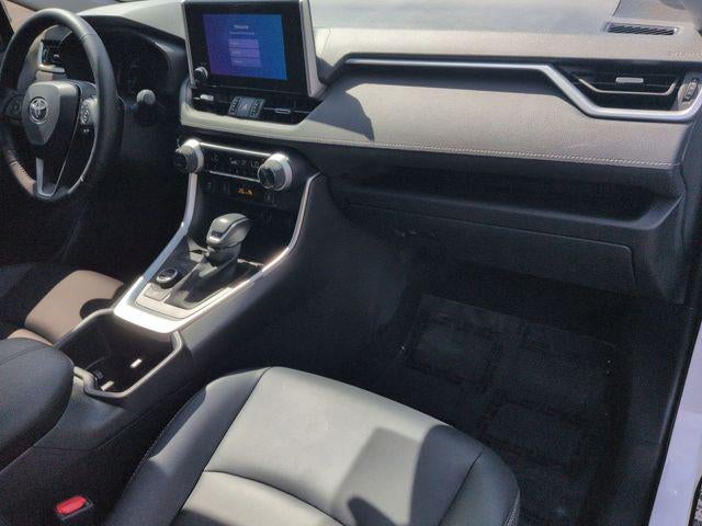 2025 Toyota RAV4 Hybrid XLE Premium
