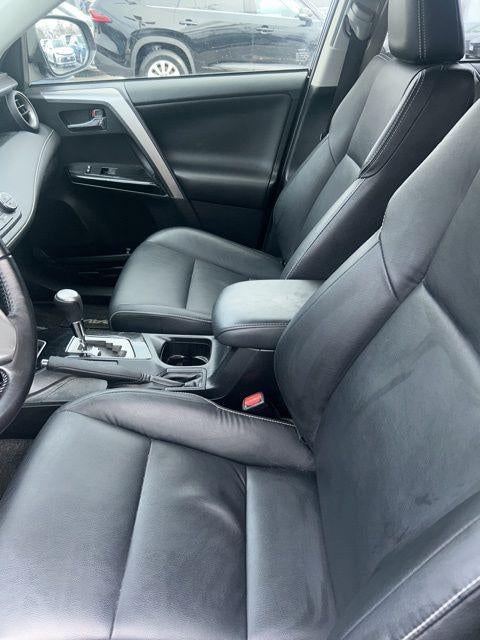 2017 Toyota RAV4 HYBRID Limited