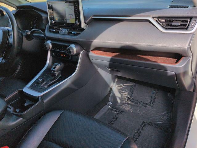 2020 Toyota RAV4 HYBRID Limited