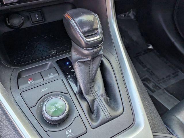 2020 Toyota RAV4 HYBRID XSE