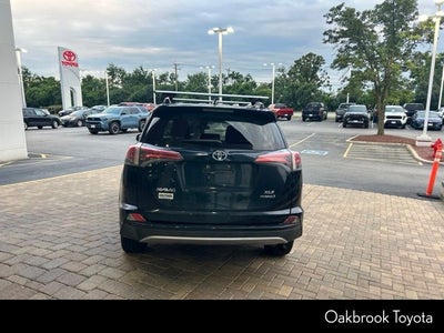 2017 Toyota RAV4 Hybrid XLE