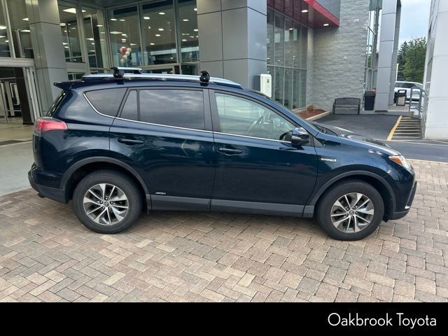 2017 Toyota RAV4 Hybrid XLE