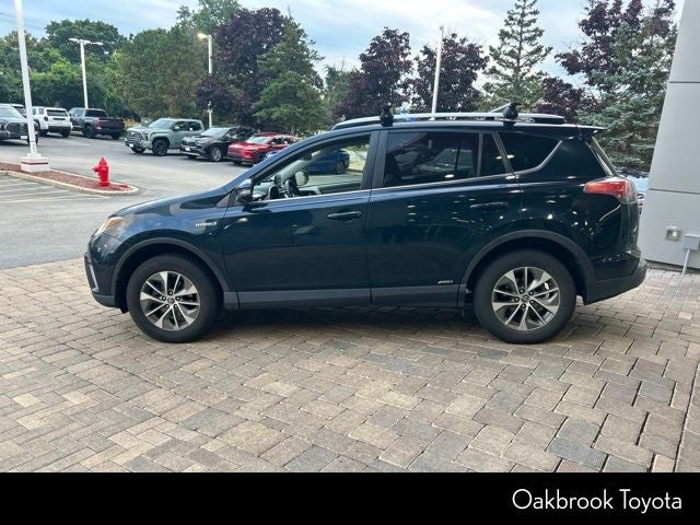2017 Toyota RAV4 Hybrid XLE