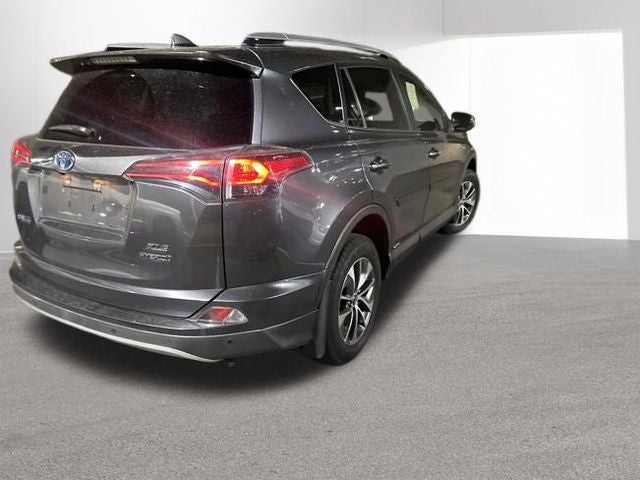 2018 Toyota RAV4 Hybrid XLE
