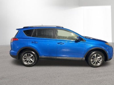 2017 Toyota RAV4 Hybrid XLE