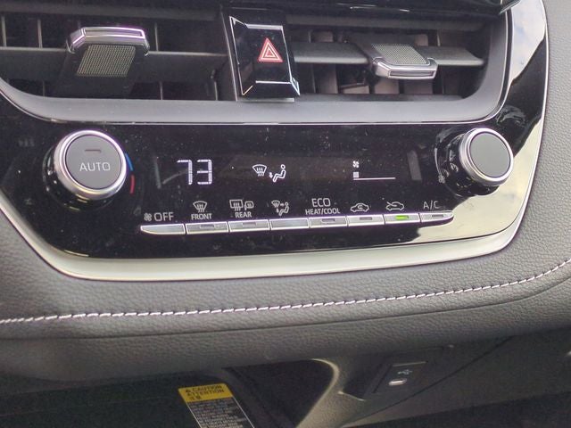 2026 Toyota COROLLA HATCHBACK SE