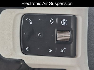2024 Land Rover Defender S