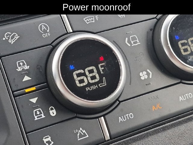 2024 Land Rover Defender S