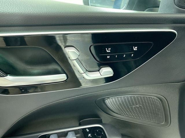 2025 Mercedes-Benz C-Class Sedan C 300 - Photo 21