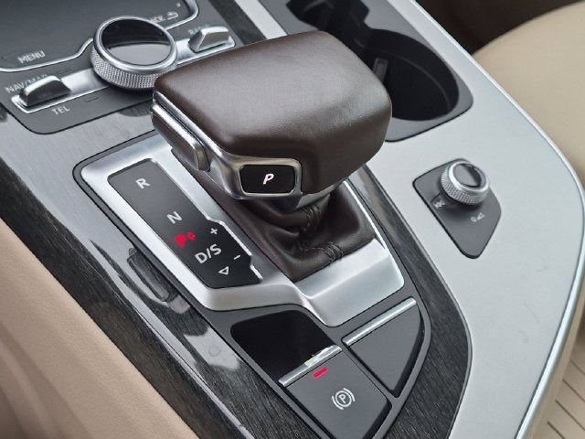 2019 Audi Q7 45 Premium quattro
