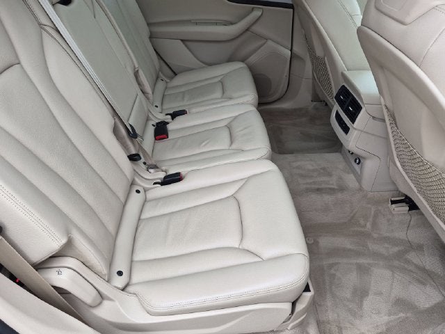 2019 Audi Q7 45 Premium quattro