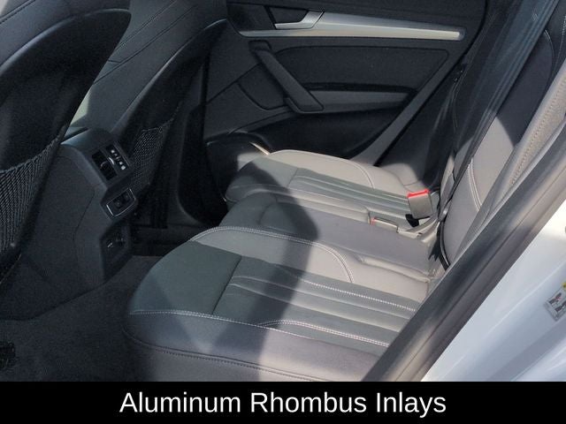 2024 Audi Q5 45 S line Premium quattro