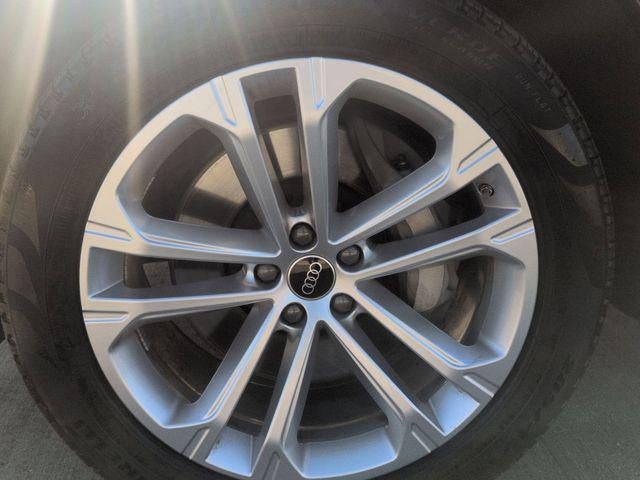 2025 Audi Q7 55 Premium Plus quattro