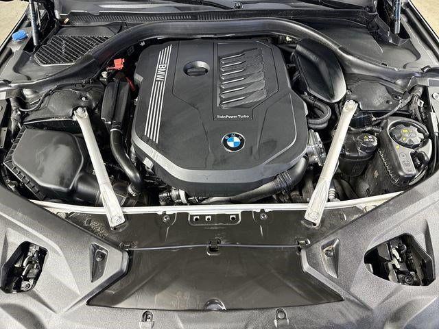 2025 BMW 840i 840i