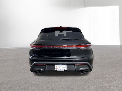 2022 Porsche Macan S