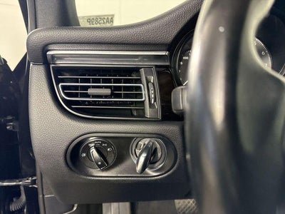 2022 Porsche Macan S