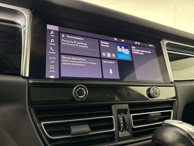 2022 Porsche Macan S