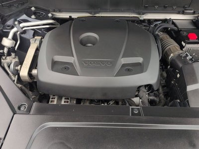 2019 Volvo XC90 T6 Momentum