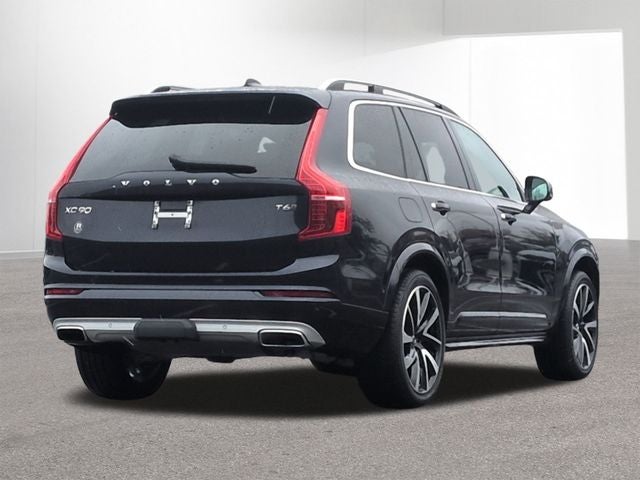 2019 Volvo XC90 T6 Momentum