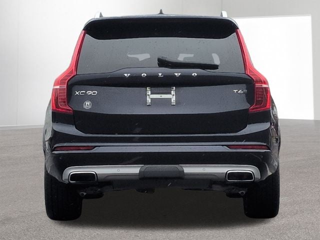 2019 Volvo XC90 T6 Momentum
