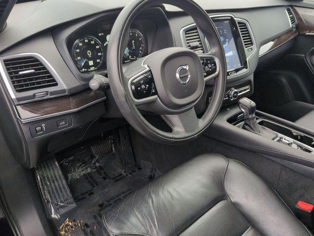 2019 Volvo XC90 T6 Momentum