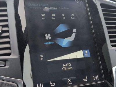 2019 Volvo XC90 T6 Momentum