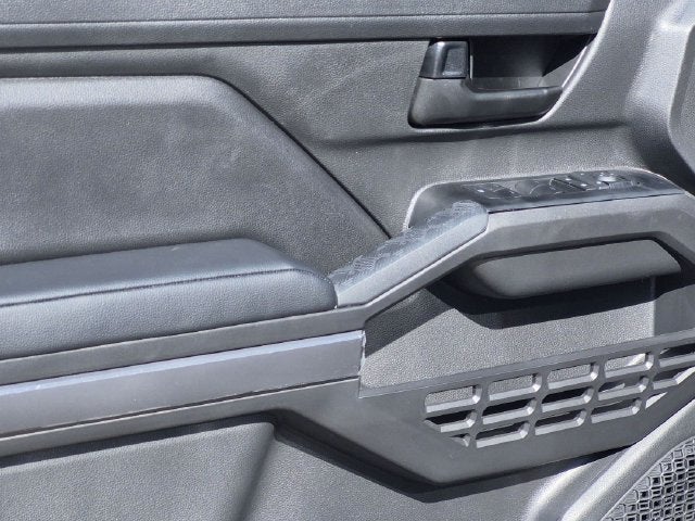 2026 Toyota Tacoma SR5 - Photo 13