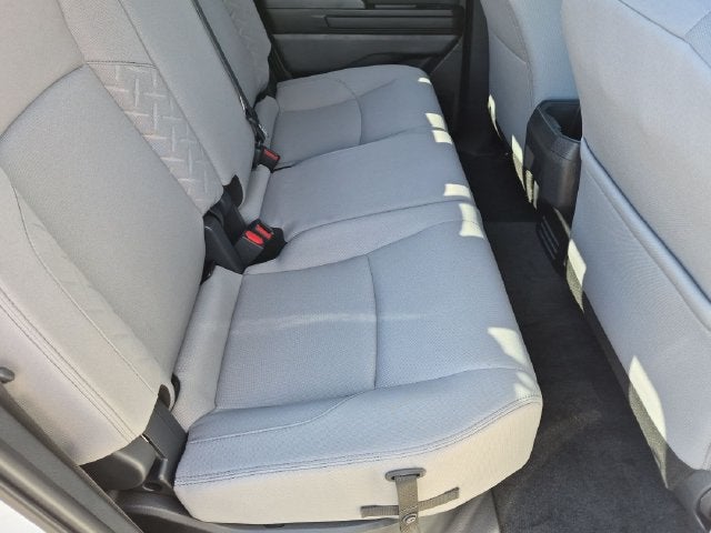 2026 Toyota Tacoma SR5 - Photo 26