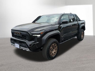 2026 Toyota Tacoma i-FORCE MAX Tacoma Trailhunter