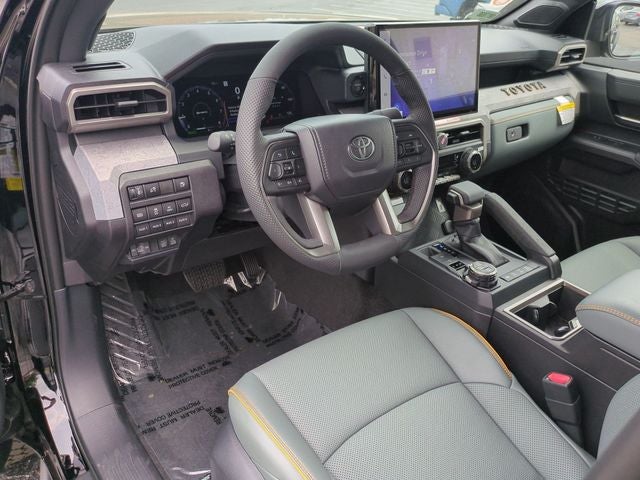 2026 Toyota Tacoma i-FORCE MAX Tacoma Trailhunter