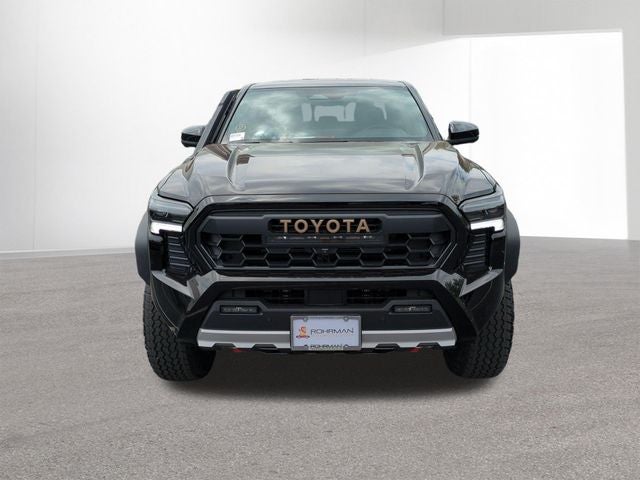 2026 Toyota Tacoma i-FORCE MAX Tacoma Trailhunter