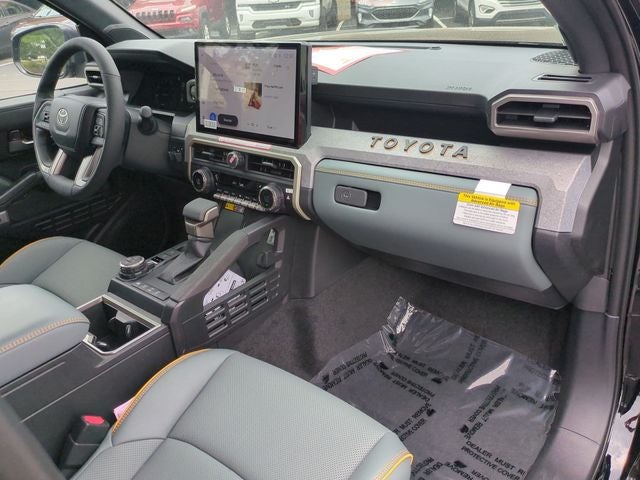 2026 Toyota Tacoma i-FORCE MAX Tacoma Trailhunter