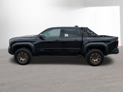 2026 Toyota Tacoma i-FORCE MAX Tacoma Trailhunter