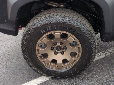 2026 Toyota Tacoma i-FORCE MAX Tacoma Trailhunter
