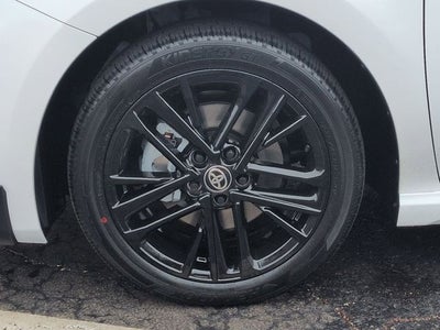 2026 Toyota Camry SE AWD