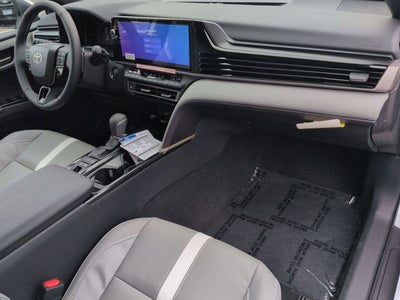 2026 Toyota Camry SE AWD