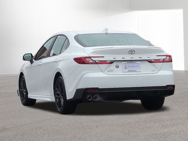 2026 Toyota Camry SE AWD