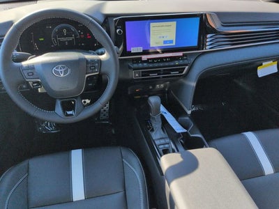 2026 Toyota Camry SE AWD