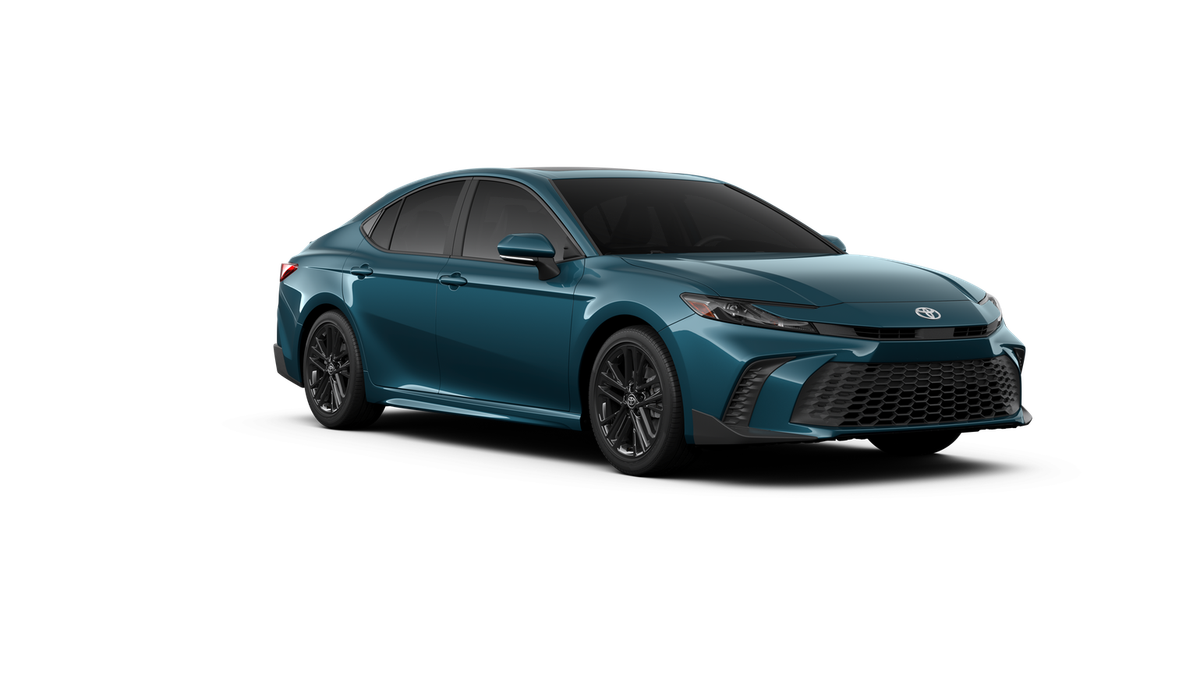 2026 Toyota Camry SE AWD