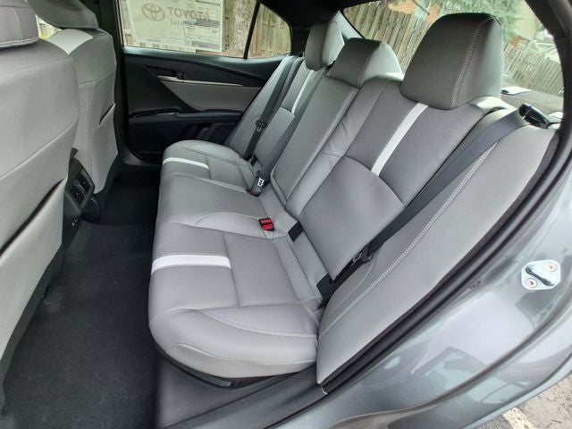 2026 Toyota Camry SE AWD