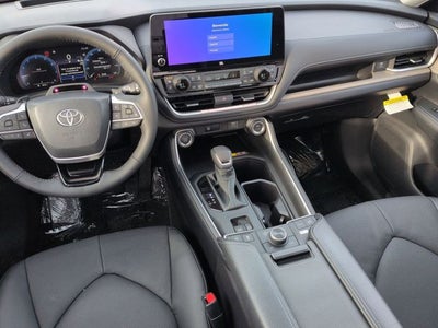 2026 Toyota Grand Highlander Platinum