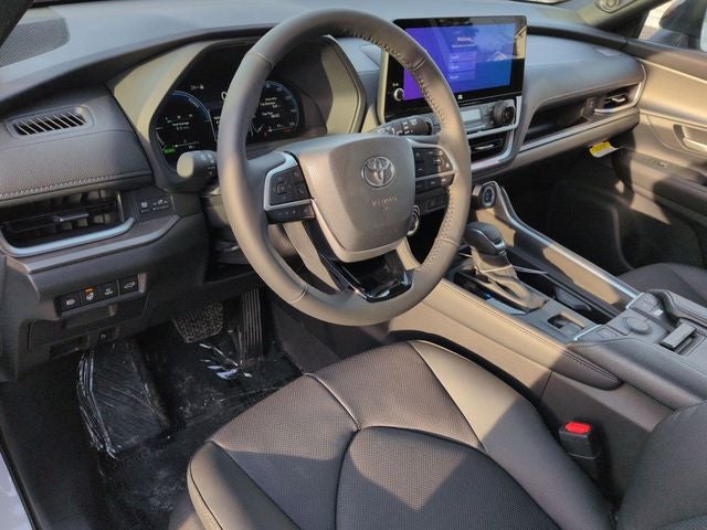 2026 Toyota Grand Highlander Hybrid Nightshade