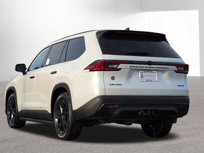 2026 Toyota Grand Highlander Hybrid Nightshade