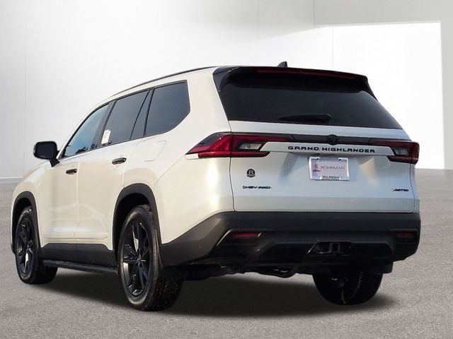 2026 Toyota Grand Highlander Hybrid Nightshade