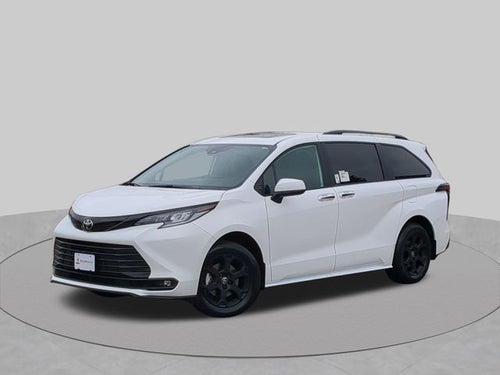 2026 Toyota Sienna Woodland Edition